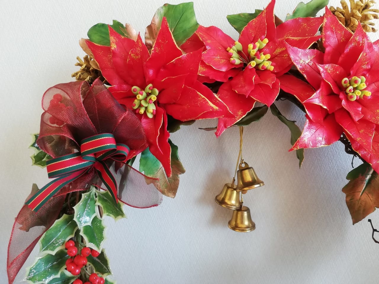 府立植物園で「ポインセチア展～クリスマスの飾り～」が2020年12月25日まで開催