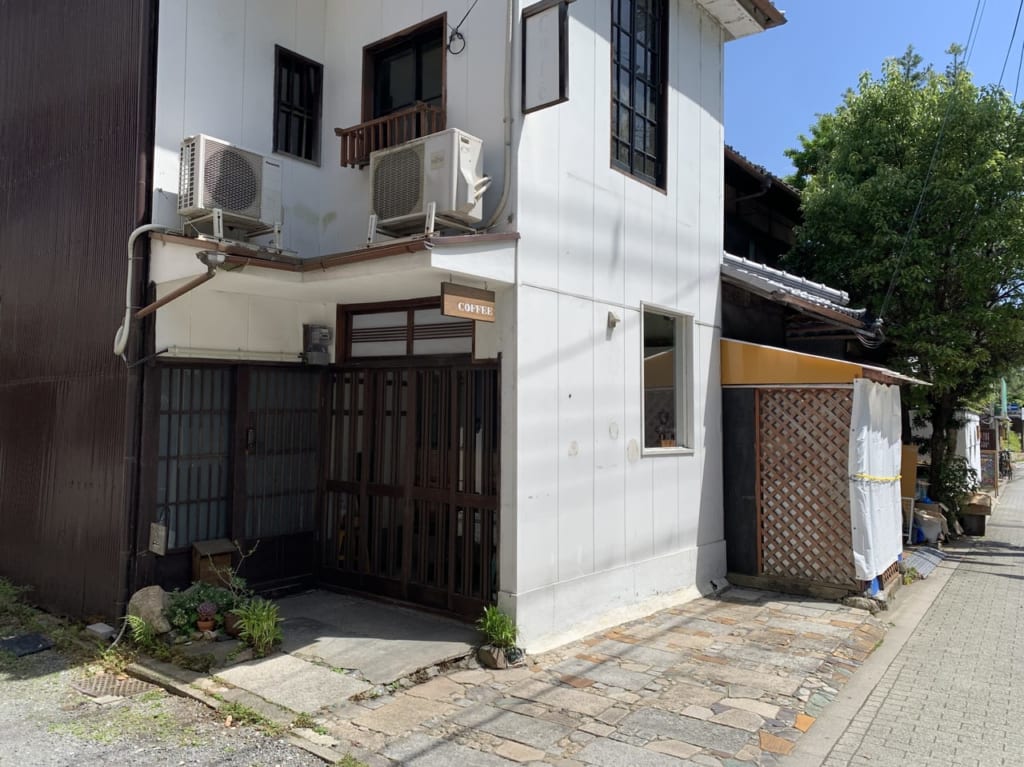 岡崎にオープンしたこばこ商店の外観